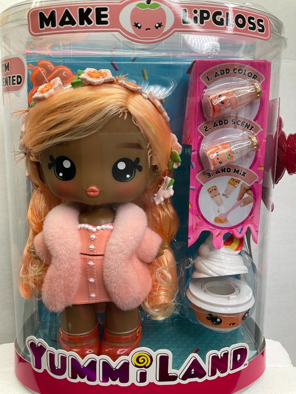 Yummiland large Doll with Lipgloss pet- (Piper Peach,( 17 )